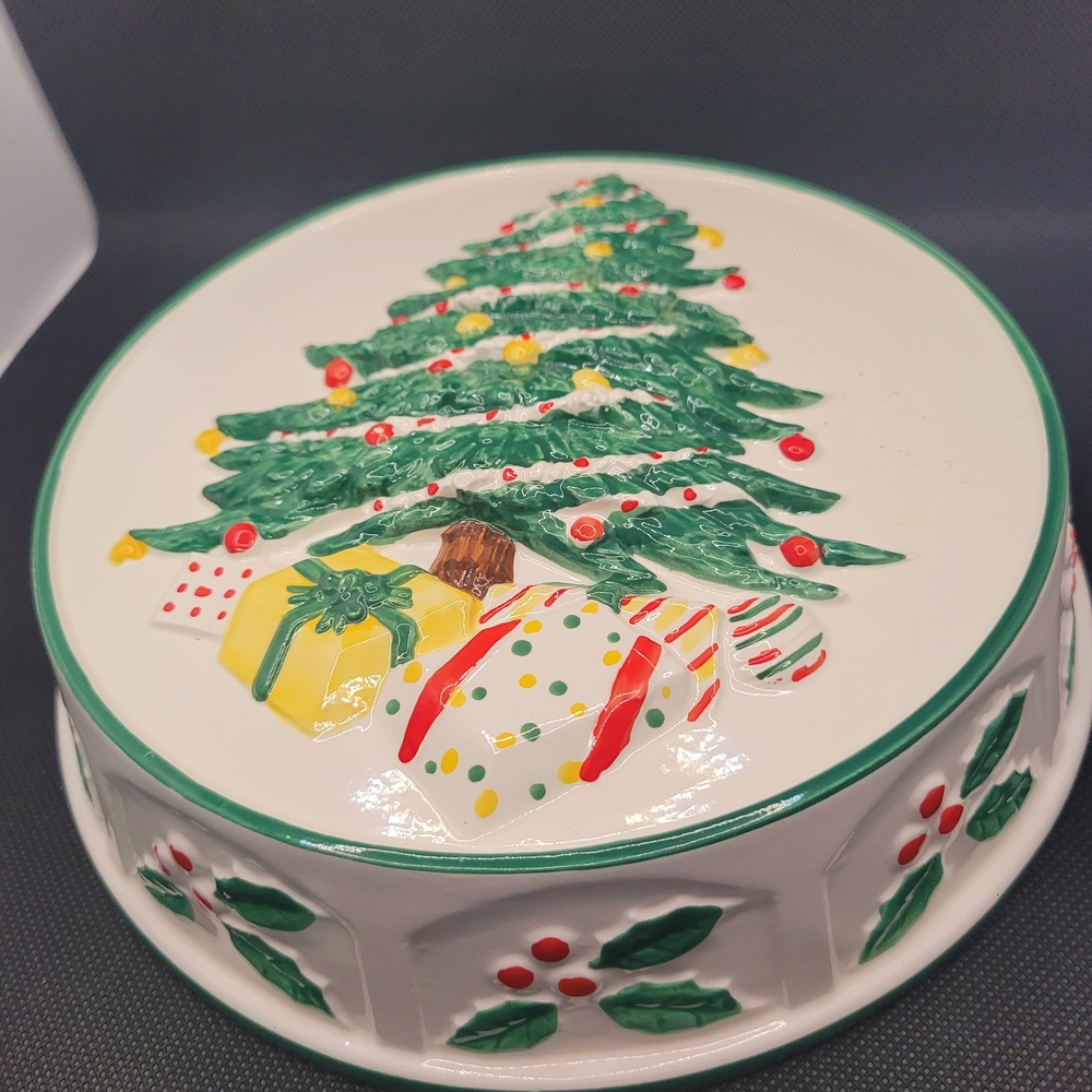 Sigma Christmas Tree Dish Vintage Holiday Serving Bowl Raised Tree Design Japan